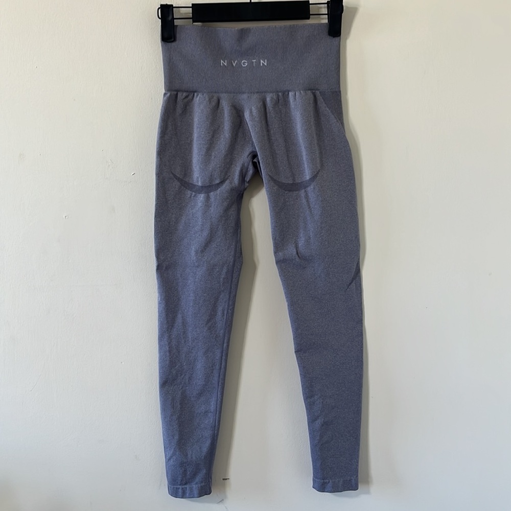 NVGTN Grey Curve Seamless Leggings Size Small - Picture 6 of 10